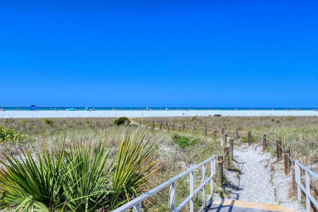 Canal 309 - Right In Siesta Key Village! المظهر الخارجي الصورة