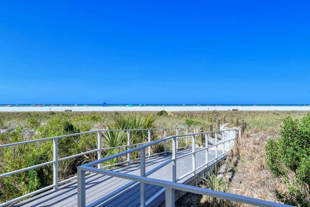 Canal 309 - Right In Siesta Key Village! المظهر الخارجي الصورة